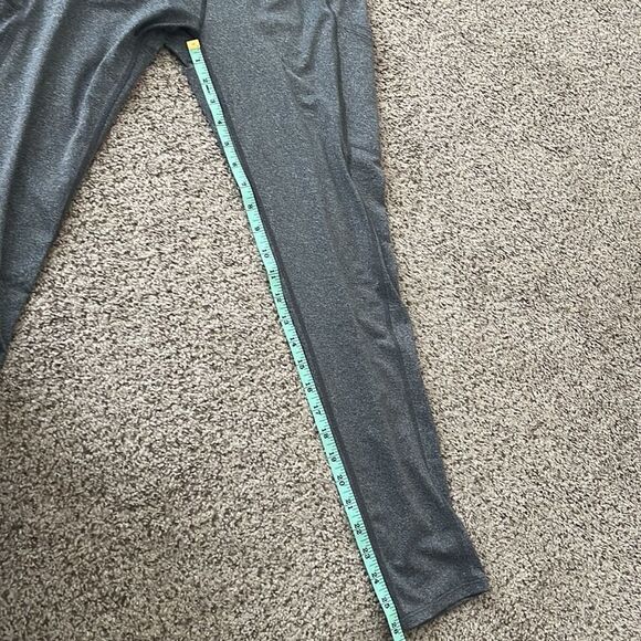 Gray Active Leggings - Picture 7 of 9